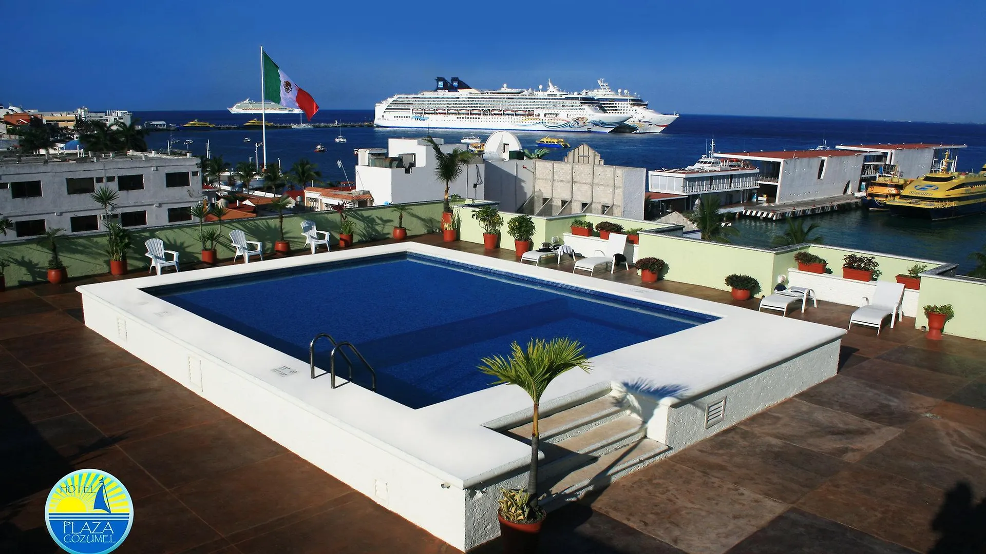 Hotel Plaza Cozumel 3*,